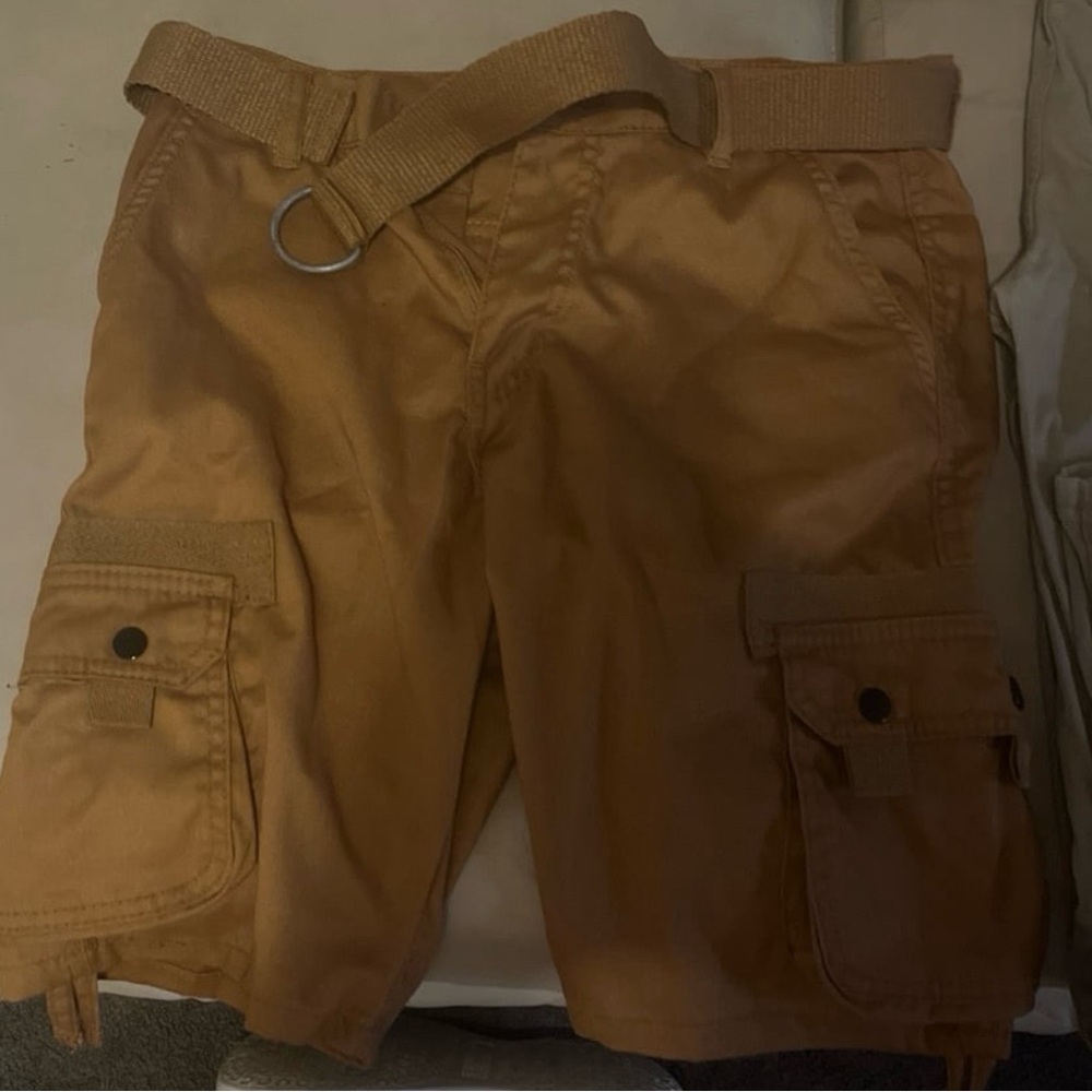 Men's Tan Cargo Shorts
